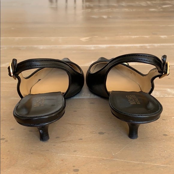 MICHAEL Michael Kors West Bank Sling - Picture 2 of 6